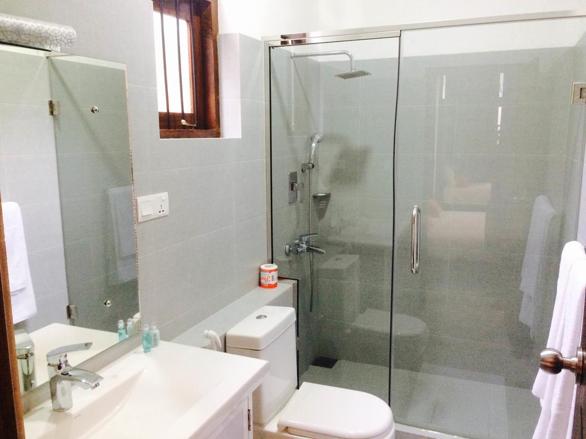 Sea Breeze Deluxe Inn Negombo Exteriör bild